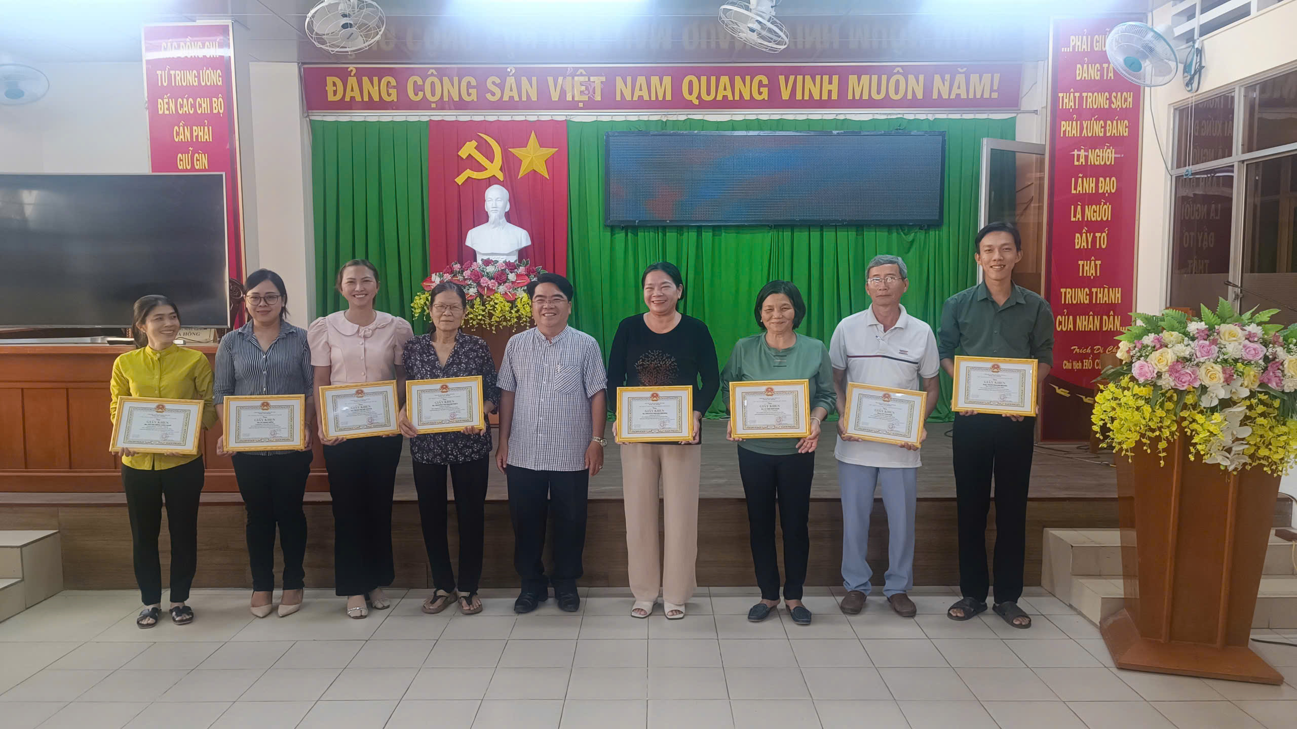 PHƯỜNG MỸ THẠNH TỔ CHỨC HỘI NGHỊ TỔNG KẾT CÔNG TÁC BẢO HIỂM Y TẾ, BẢO HIỂM XÃ HỘI TỰ NGUYỆN NĂM 2024