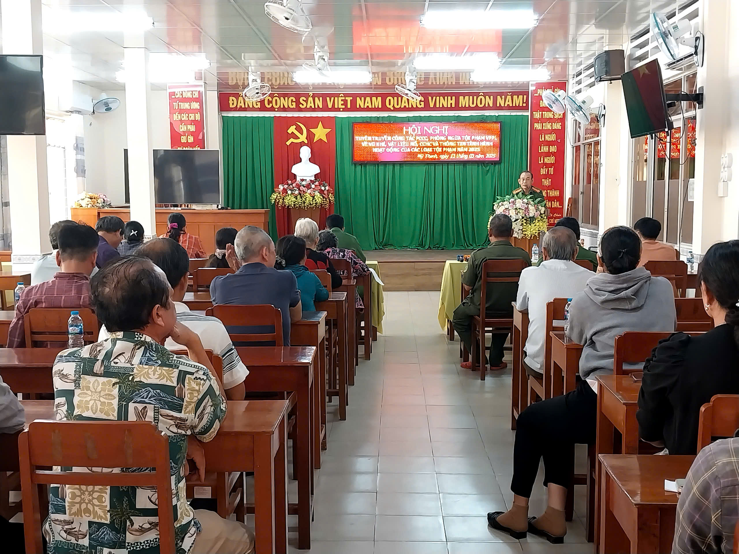 CÔNG AN PHƯỜNG MỸ THẠNH TỔ CHỨC TUYÊN TRUYỀN PHÒNG CHÁY CHỮA CHÁY, PHÒNG NGỪA TỘI PHẠM NĂM 2025
