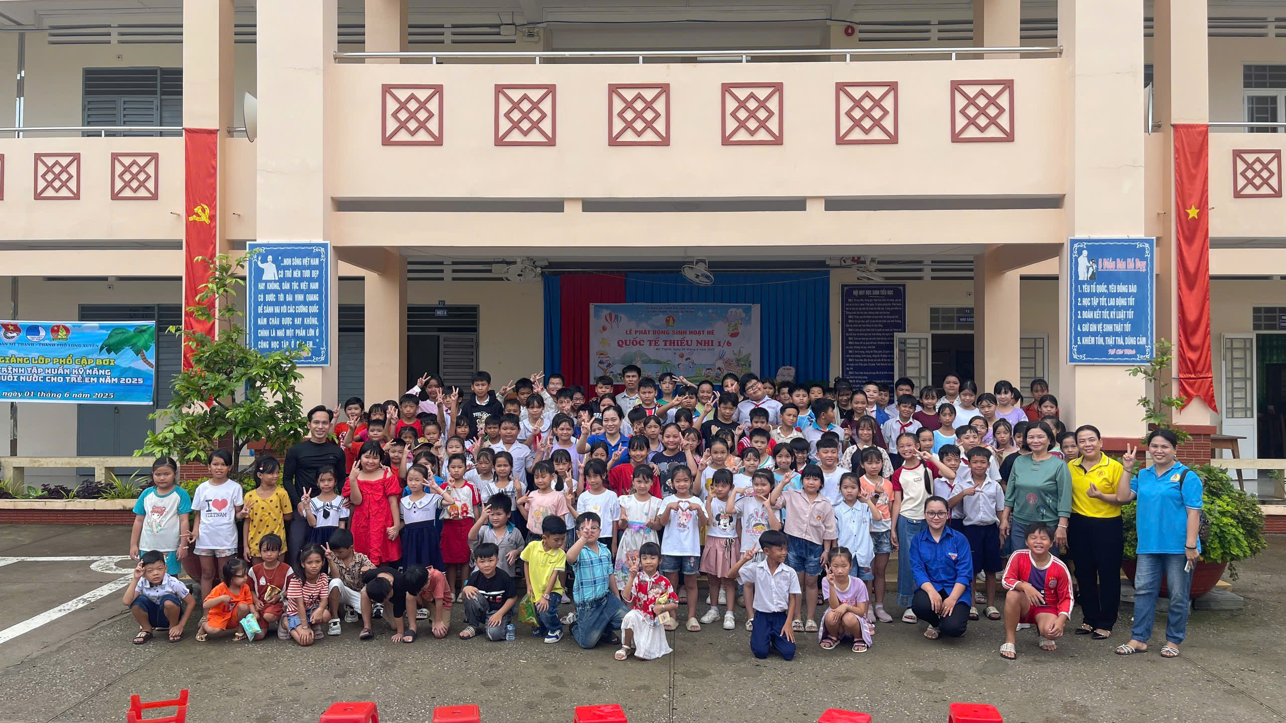 PHƯỜNG MỸ THẠNH KHAI GIẢNG LỚP PHỔ CẬP BƠI NĂM 2025