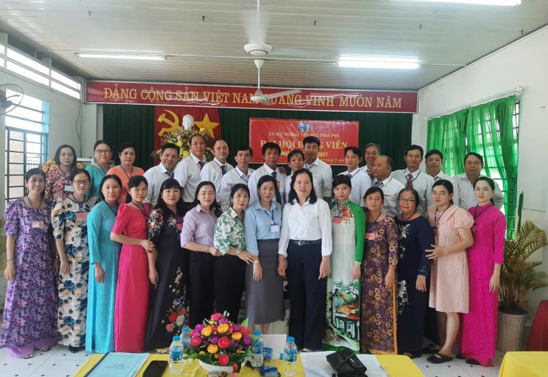 PHƯỜNG MỸ THẠNH - TỔ CHỨC THÀNH CÔNG ĐẠI HỘI CHI BỘ KHÓM ĐÔNG THẠNH B, NHIỆM KỲ 2025 – 2027